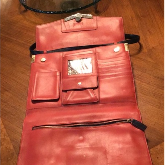 Handbag - Picture 5 of 7